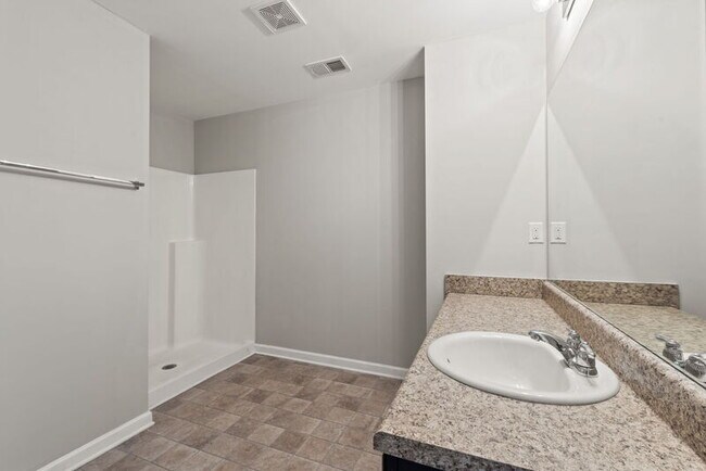 Building Photo - 3205 Blue Springs Trace