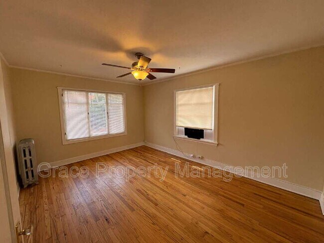 Building Photo - 1416 N Downing St