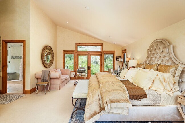 Building Photo - 121 Ridge Rd