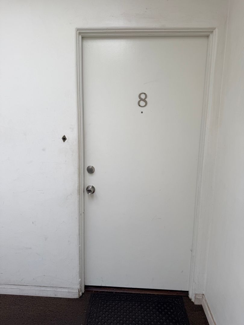 Building Photo - 149 S Spalding Dr