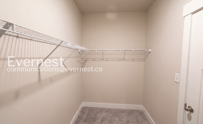 Building Photo - 159 Rosemary Ayers Dr