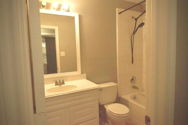 Building Photo - 21630 Trilby Way