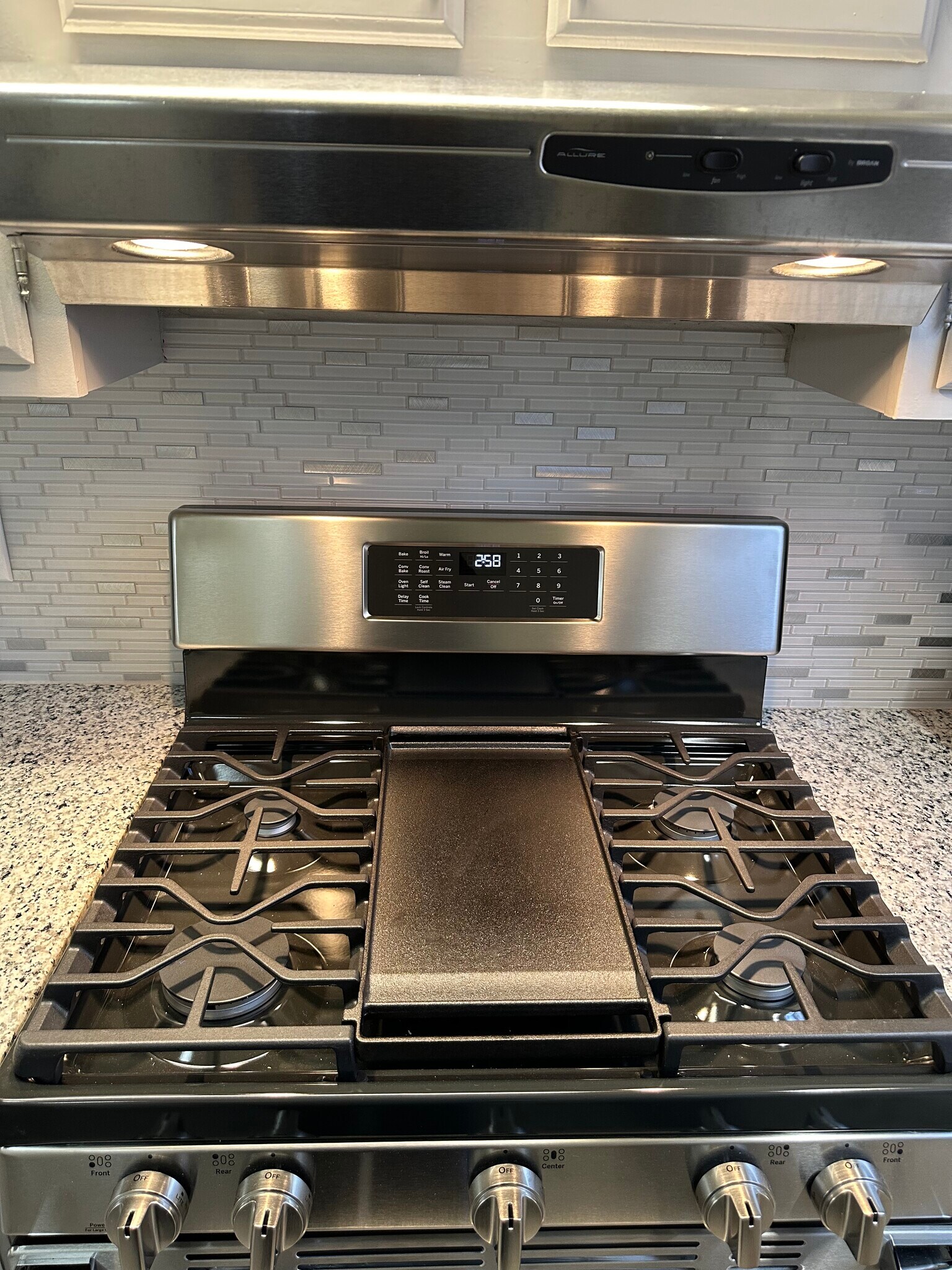 Building Photo - 5232 Pennsgrove St