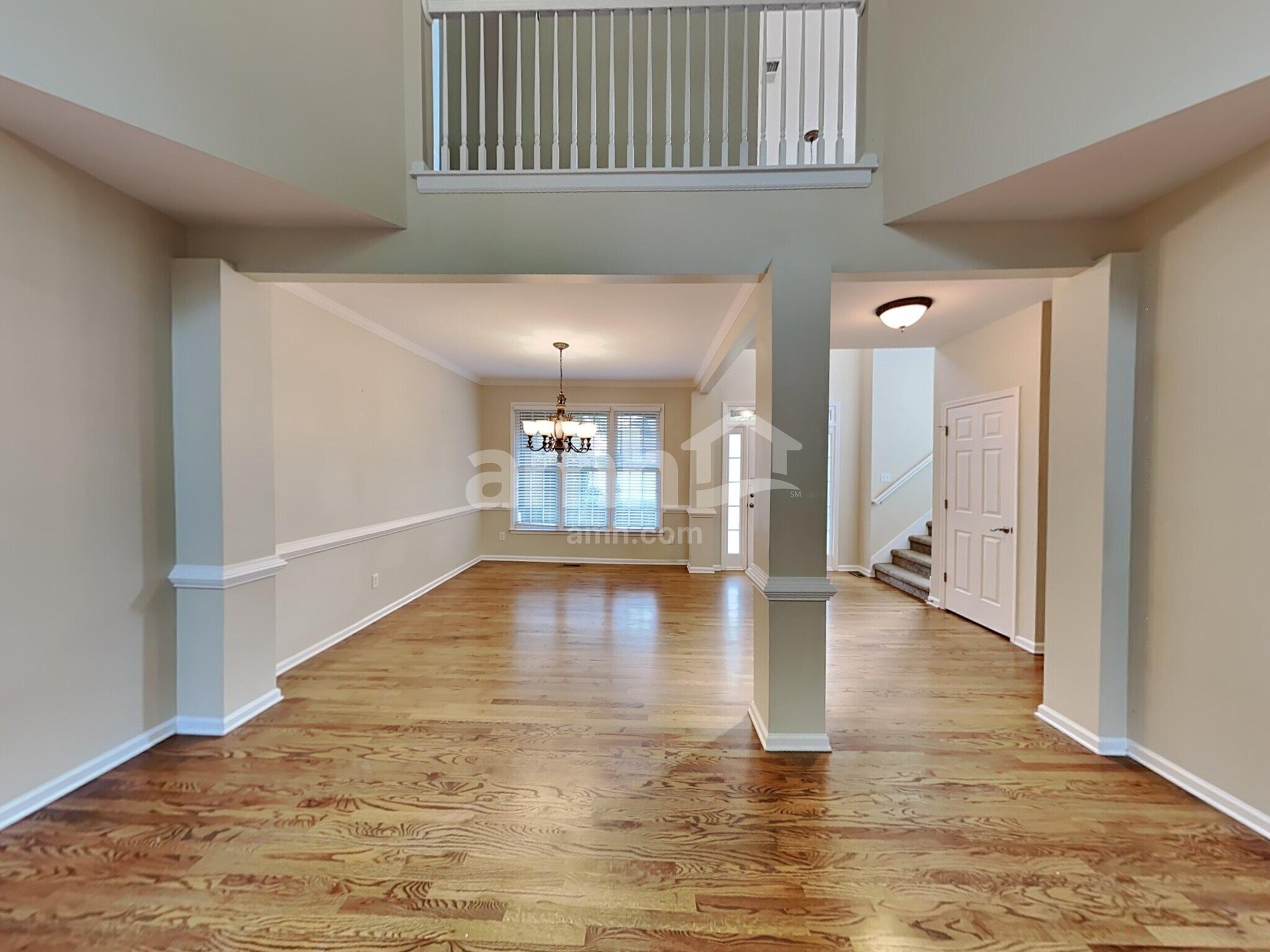 Building Photo - 521 Autumn Walk