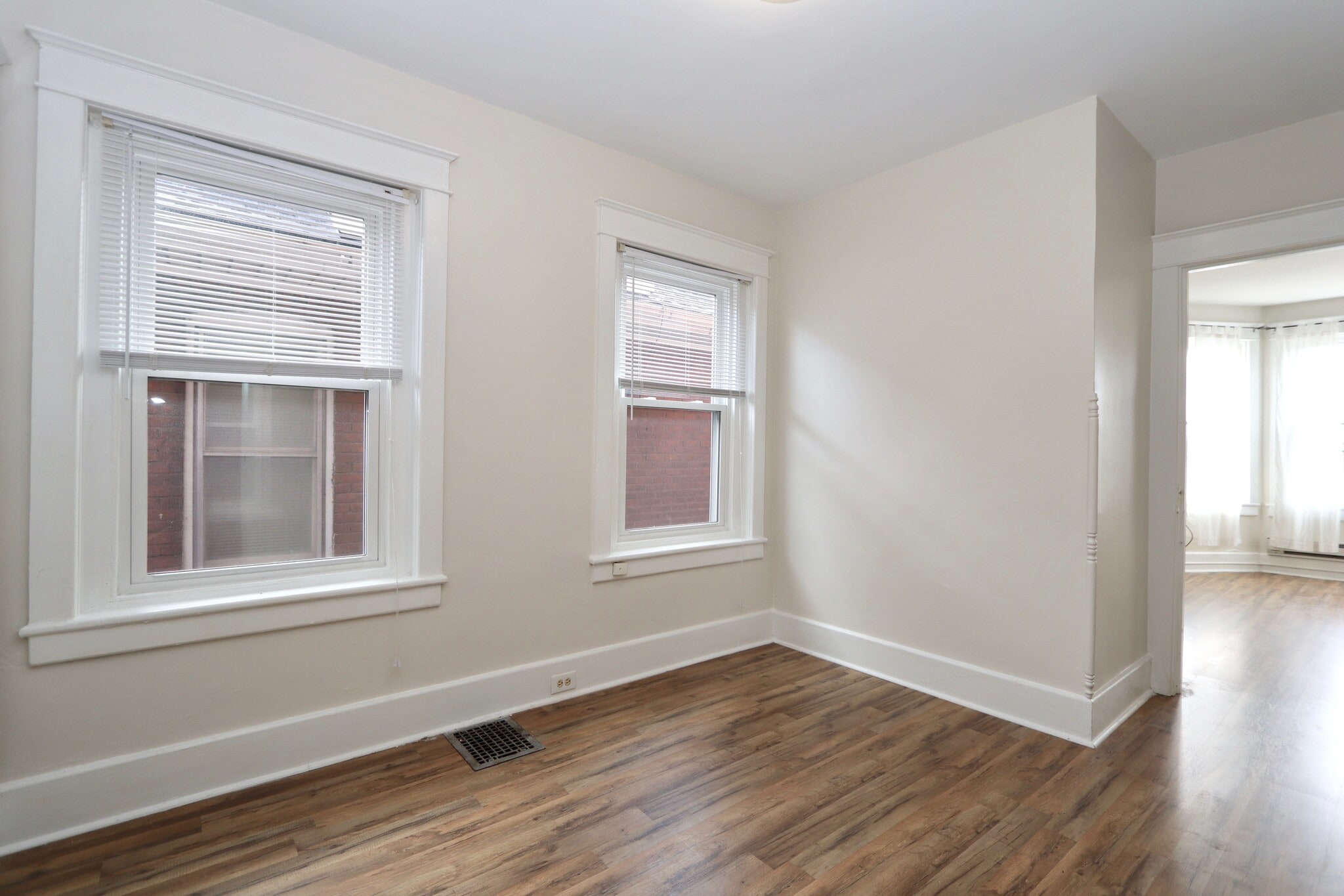 Building Photo - 1206 Linden St