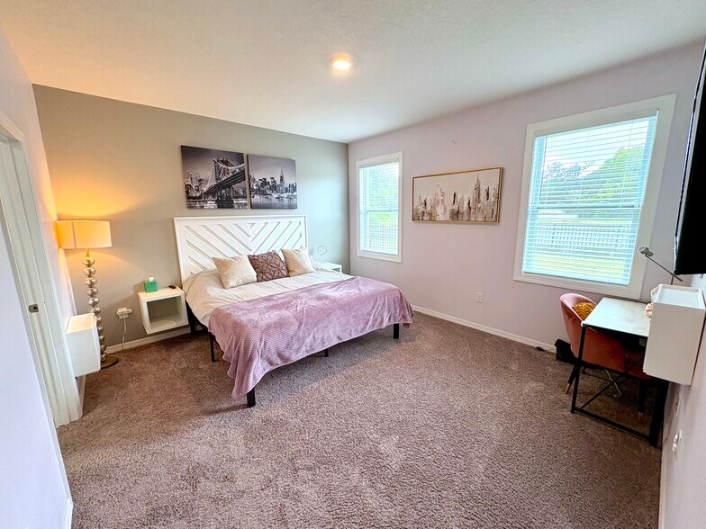 Building Photo - 1620 Delphi Way