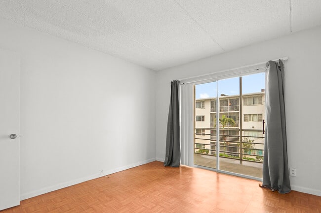 Building Photo - 4500 N Flagler Dr