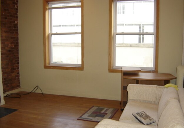 *Pictures are representative samples of the advertised unit. In some cases, the actual units you tou - 10 Keswick St
