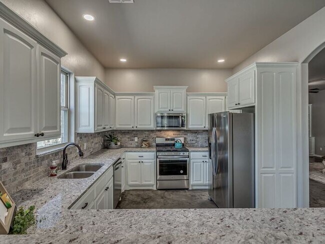 Building Photo - Brand New Senior Living Community!!