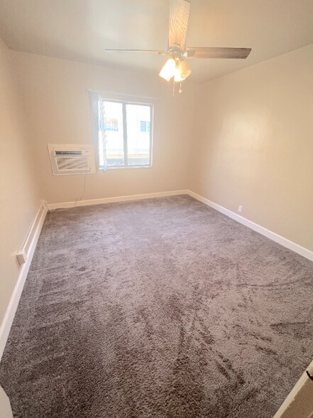 Building Photo - 170 S Chester Ave