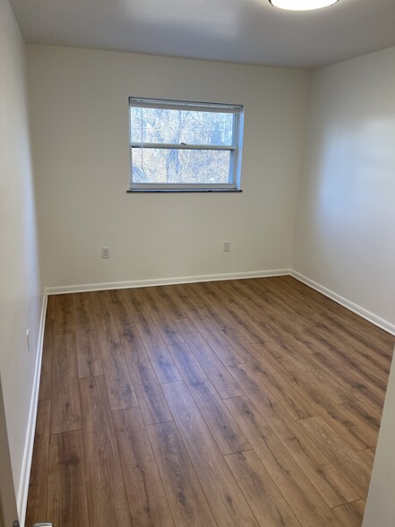 Building Photo - 5650 Macey Ave