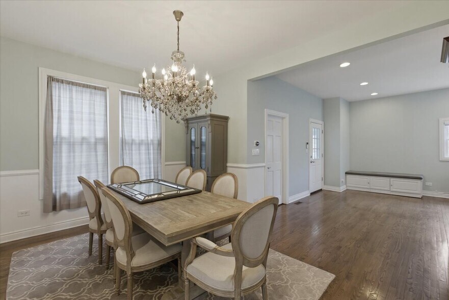 Building Photo - 1828 W Berenice Ave