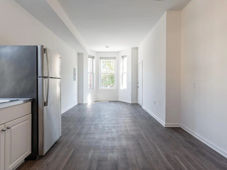 Building Photo - 2914 13th St NW