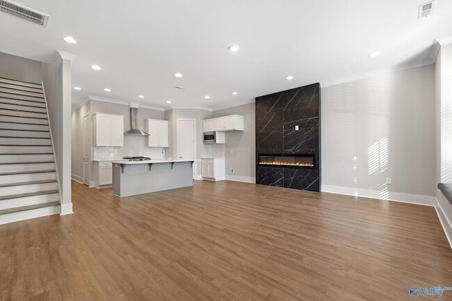 Primary Photo - 190 Kearny St