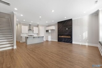 Building Photo - 190 Kearny St