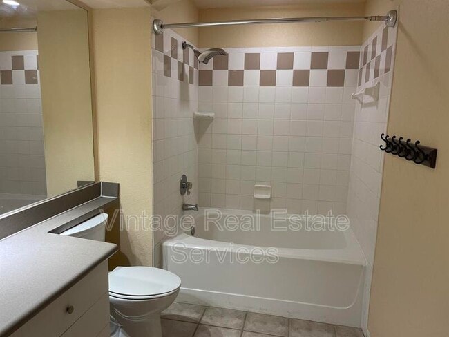 Building Photo - 4007 Sand Palm Ct