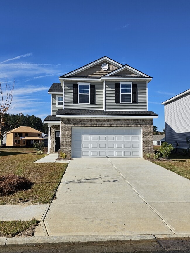 Building Photo - 235 Justify Ave