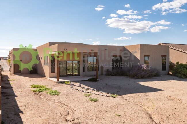 Building Photo - !!!BALLOON FIESTA SPECIAL PRICING!!!