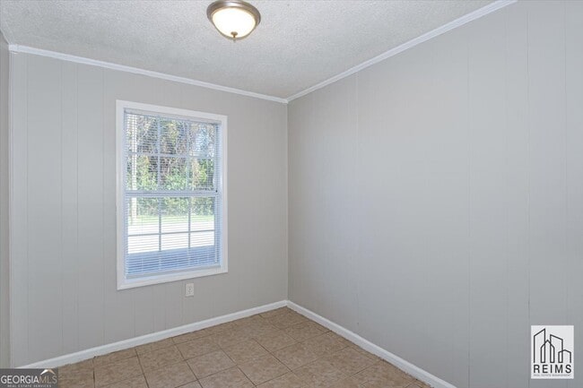 Building Photo - 1232 12th St