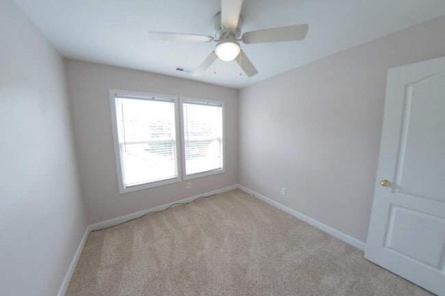 Building Photo - 12474 Stone Garden Dr