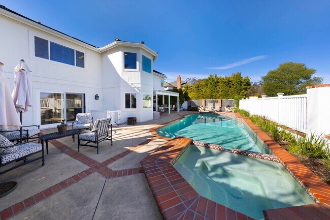 Building Photo - Elegant Laguna Niguel Home For Lease with Private Pool/Spa