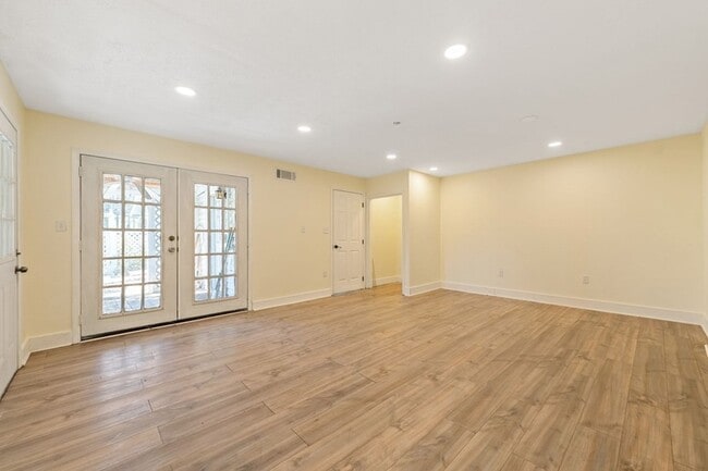 Building Photo - 3098 Murphy Hwy