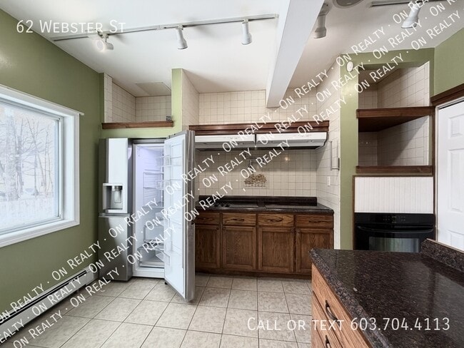 Building Photo - 62 Webster St