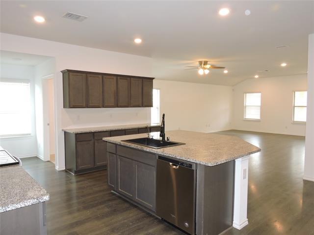 Building Photo - 1307 Community Way