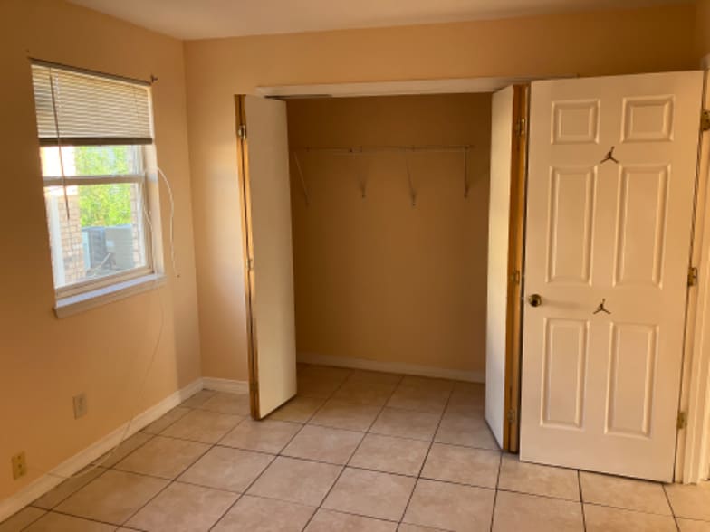 Building Photo - 4209 Eporia St