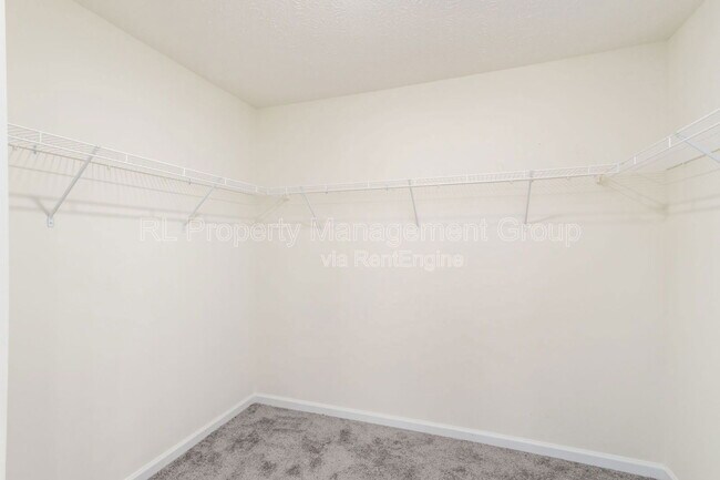 Building Photo - 3306 Lauren Fields Dr S