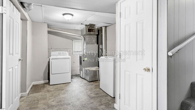 Building Photo - 23684 Blackett Ave