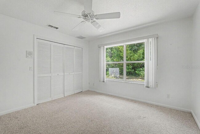 Building Photo - 20811 SW 81st Loop