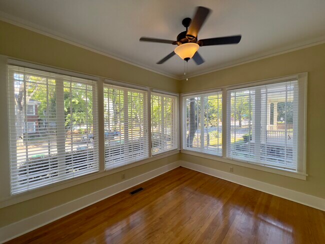 Building Photo - 620 Rock St