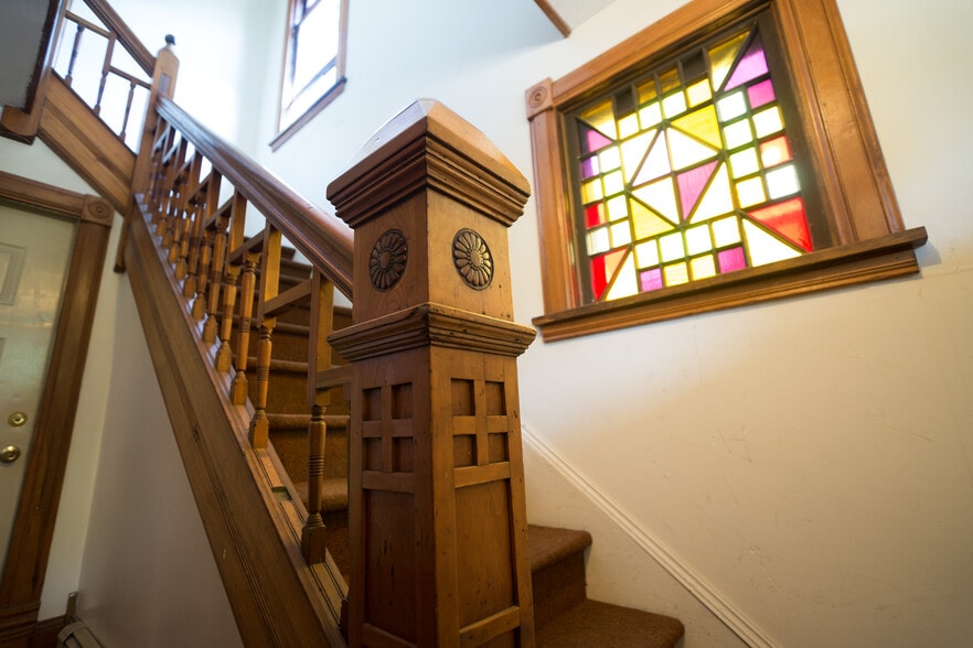 Building Photo - 129 Green St