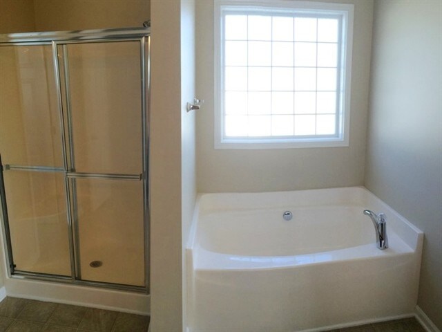 Building Photo - 3919 Carolina Cherry Dr