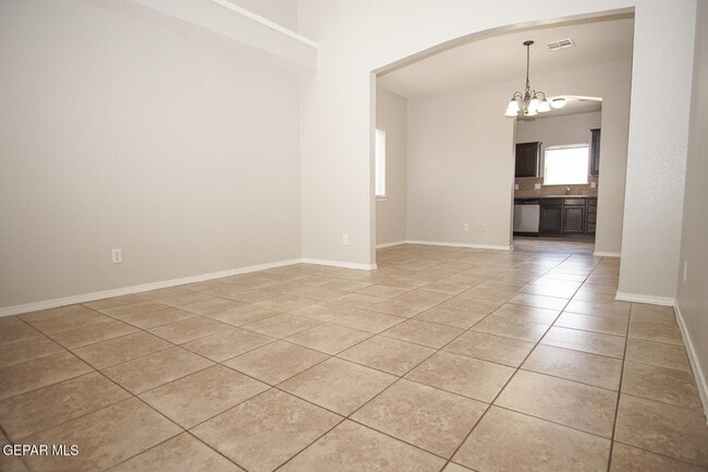 Building Photo - 14206 Otter Point Ct