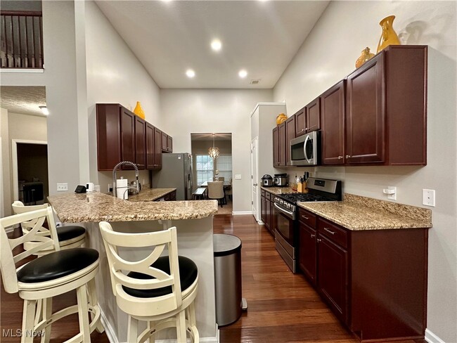 Building Photo - 10456 Dogwood Dr