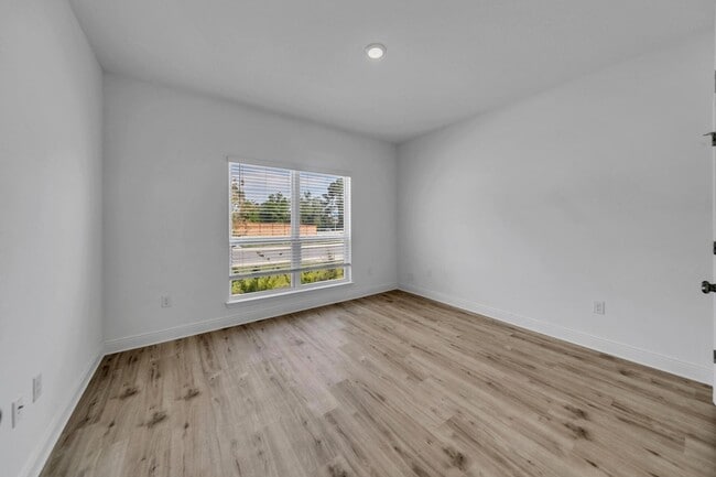 Building Photo - 247 JRS Wy