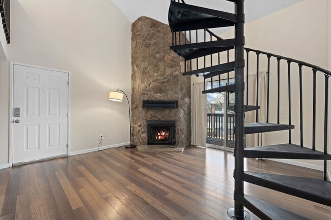 Building Photo - Wonderful West Arvada 2 bedroom condo - AVAILABLE NOW