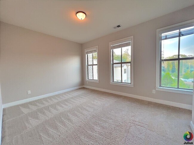Building Photo - 4254 Spruce Pine Alley
