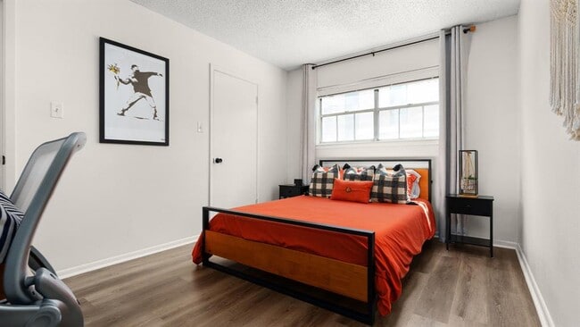 Building Photo - 8730 N Mopac Expy