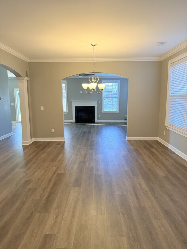 Building Photo - 29873 Copper Run Dr