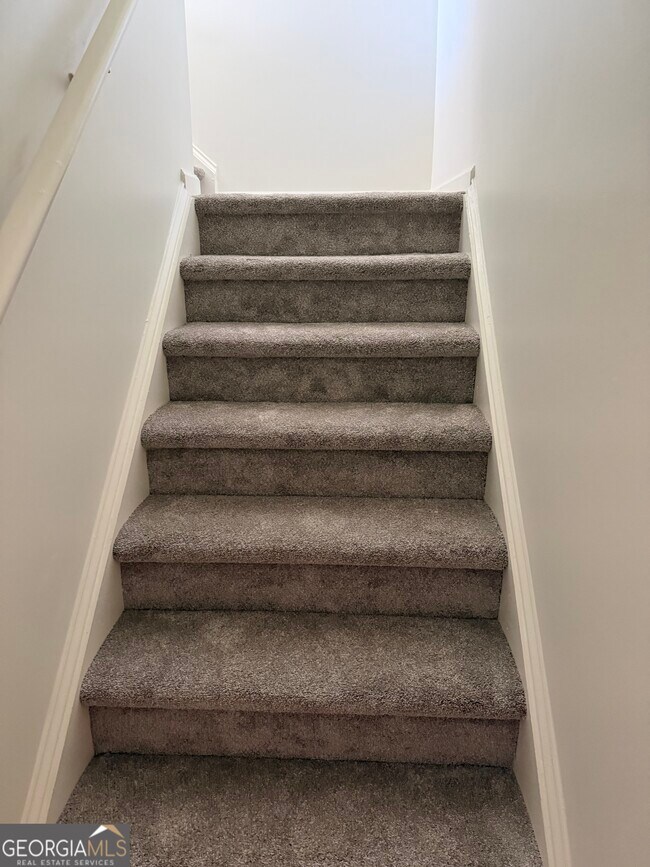 Building Photo - 264 Turnbridge Cir