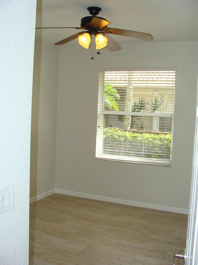 Building Photo - 369 W Coral Trace Cir