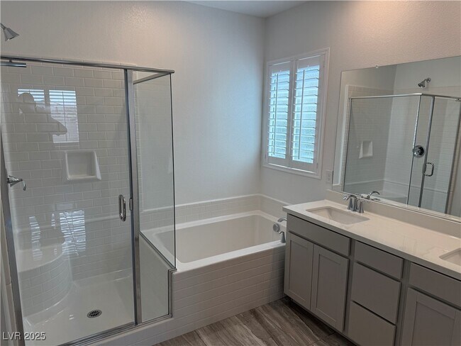 Building Photo - 212 Palisade Fls Ave
