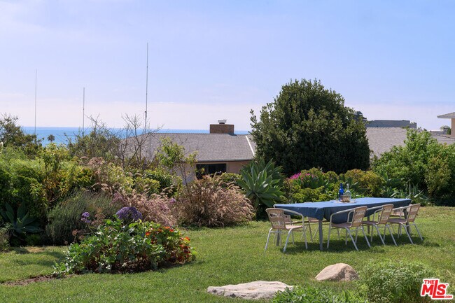 Building Photo - 29740 Baden Pl