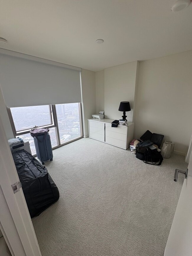 Building Photo - 2-Bedroom Unit with City Views and 2 parking stalls at Sky Ala Moana West available on April 1