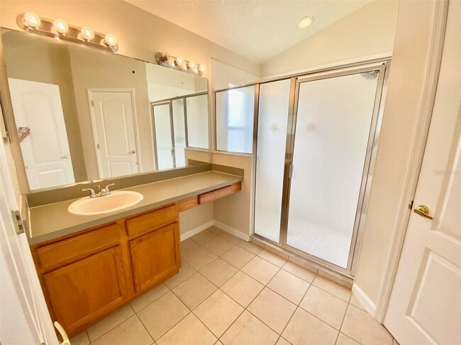 Building Photo - 3120 Rawcliffe Rd