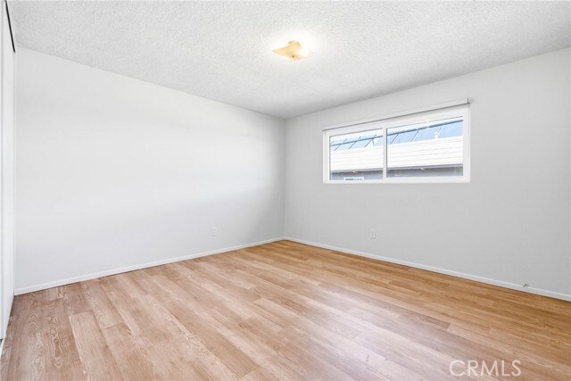 Building Photo - 3417 W Canoga Pl