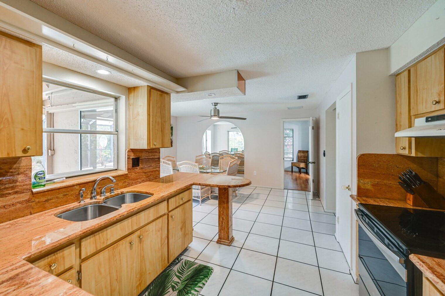 Building Photo - 4261 Pearl Harbor Dr